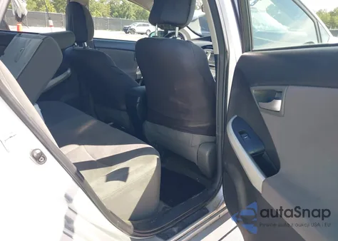 2013 Toyota Prius Two из США, поврежденный, VIN JTDKN3DU5D5579083